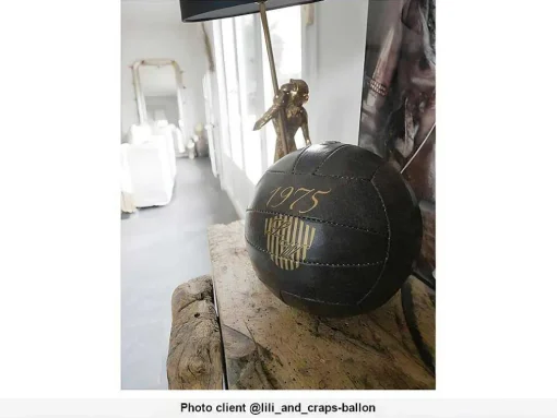 Bola De Futebol Vintage Goodtimes - D.21 Cm - Castanho