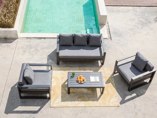 Conjunto De Jardim Em Aluminio: Um Sofá De 3 Lugares, 2 Cadeiroes E Uma Mesa De Centro - Molokai