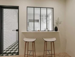 Divisória De Vidro Em Aluminio Termolacado Preto - 120X105 Cm - Bayview