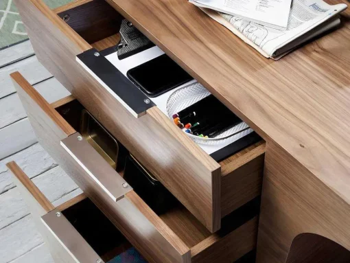 Mesa De Escritório Em Madeira Folheada A Nogueira Com Duas Gavetas Simples 3012