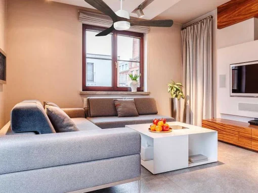 Ventilador De Tecto Reversivel Termostato Regulavel Termostato Wifi Motor Dc Tectos Inclinados Controlo Remoto Luz De Tres Tons Memória Hipersilenciosa